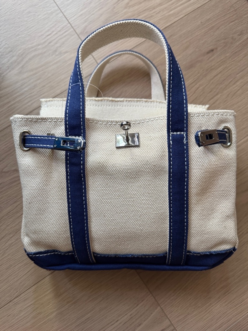 Mini Boatkin - Canvas Tote Bag with Blue Trim - Women's Handbag - Picture 7 of 10